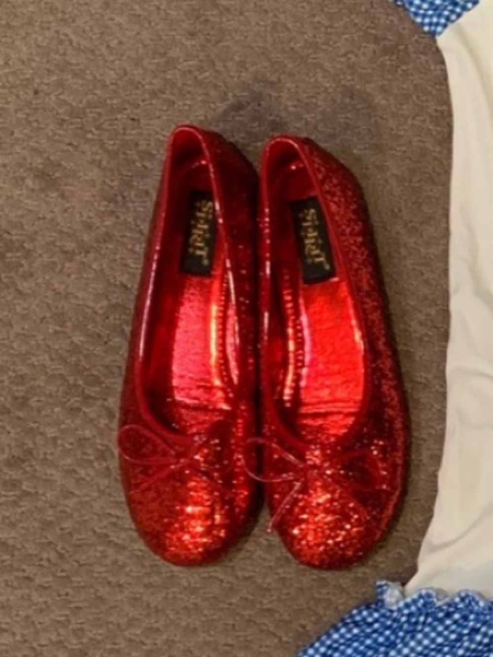 Ruby Red Slippers Size 8. Glitter Ballet Flat with Bow